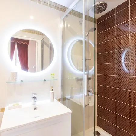 Maison De Lignieres - - Quartier Champs-elysees לינה וארוחת בוקר פריז