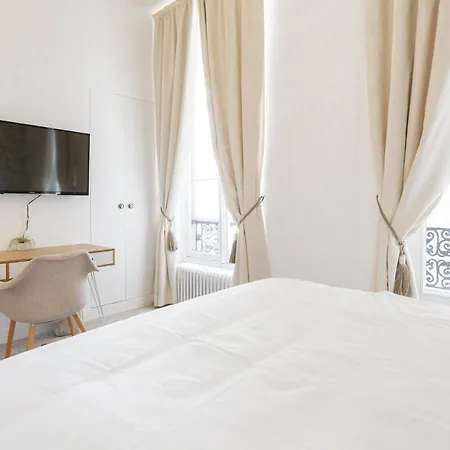 Maison De Lignieres - - Quartier Champs-elysees