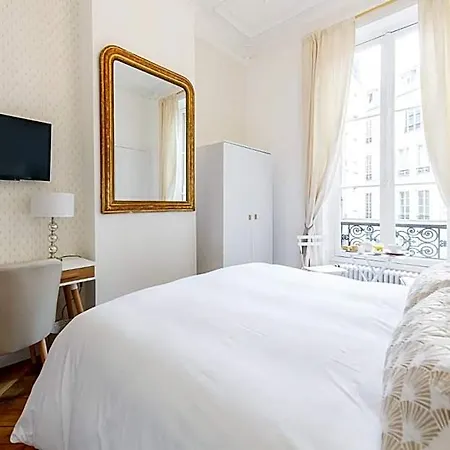 לינה וארוחת בוקר Maison De Lignieres - - Quartier Champs-elysees פריז