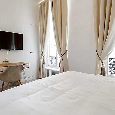 Maison De Lignieres - - Quartier Champs-elysees לינה וארוחת בוקר
