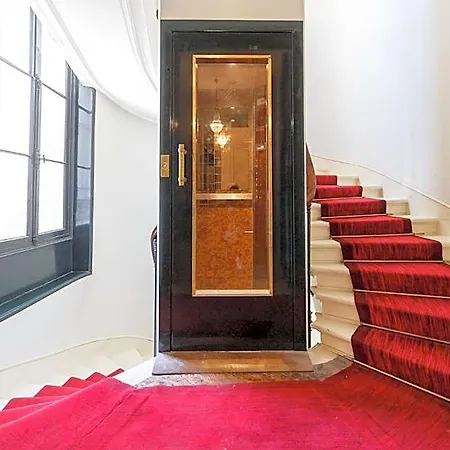 Maison De Lignieres - - Quartier Champs-elysees לינה וארוחת בוקר 4*
