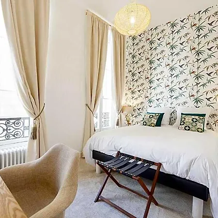 B&B Maison De Lignieres - - Quartier Champs-elysees 4*