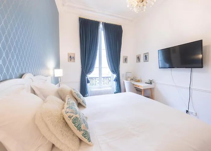 Maison De Lignieres - - Quartier Champs-elysees Bed & Breakfast Paříž